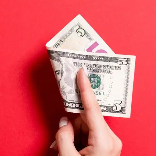 The Financial Power of Saving $5 a Day: A Small Step towards a Big Change